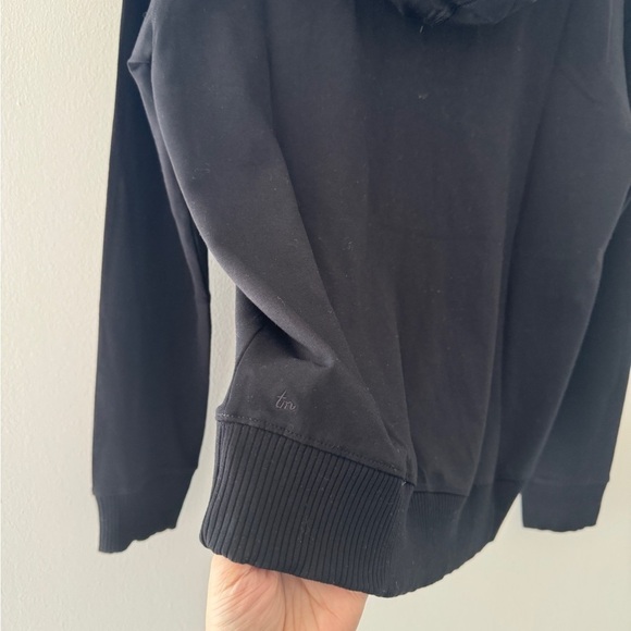 TRAVIS MATTHEW Black Friday Ponte Half Zip Hoodie M - Picture 8 of 9